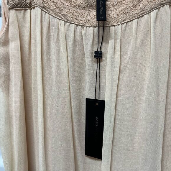 BCBGMAXAZRIA Victoryia Lace Insert Tiered Sundress Size XS, NWT - Picture 3 of 3